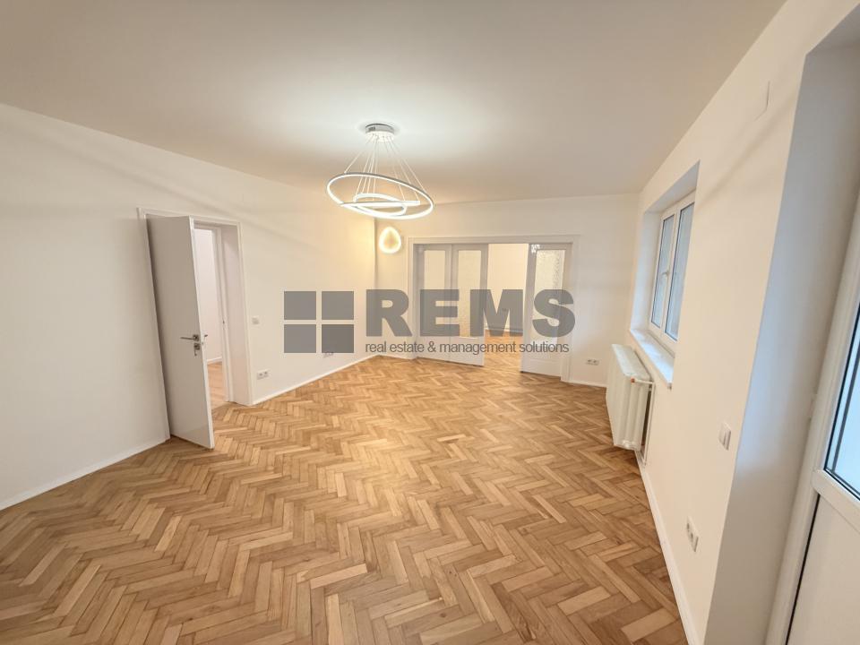 Birou de inchiriat in Plopilor la 700 EURO ID: P8593