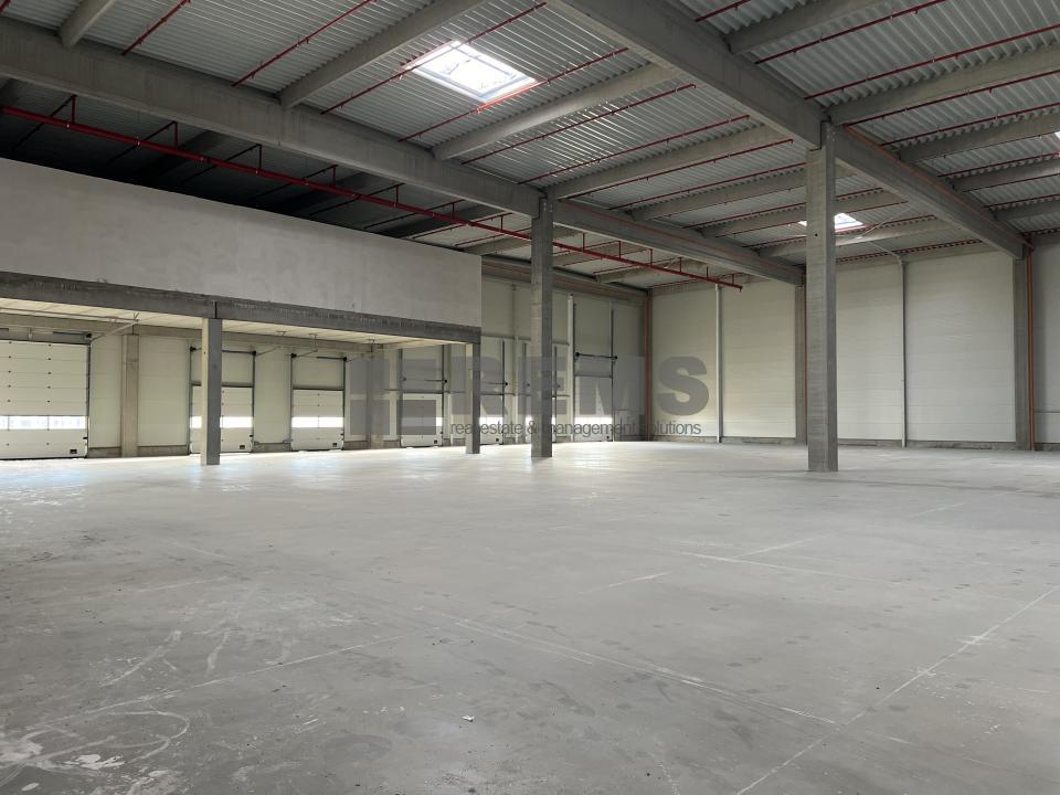 Spatiu industrial de inchiriat la 5200 EURO ID: P8597