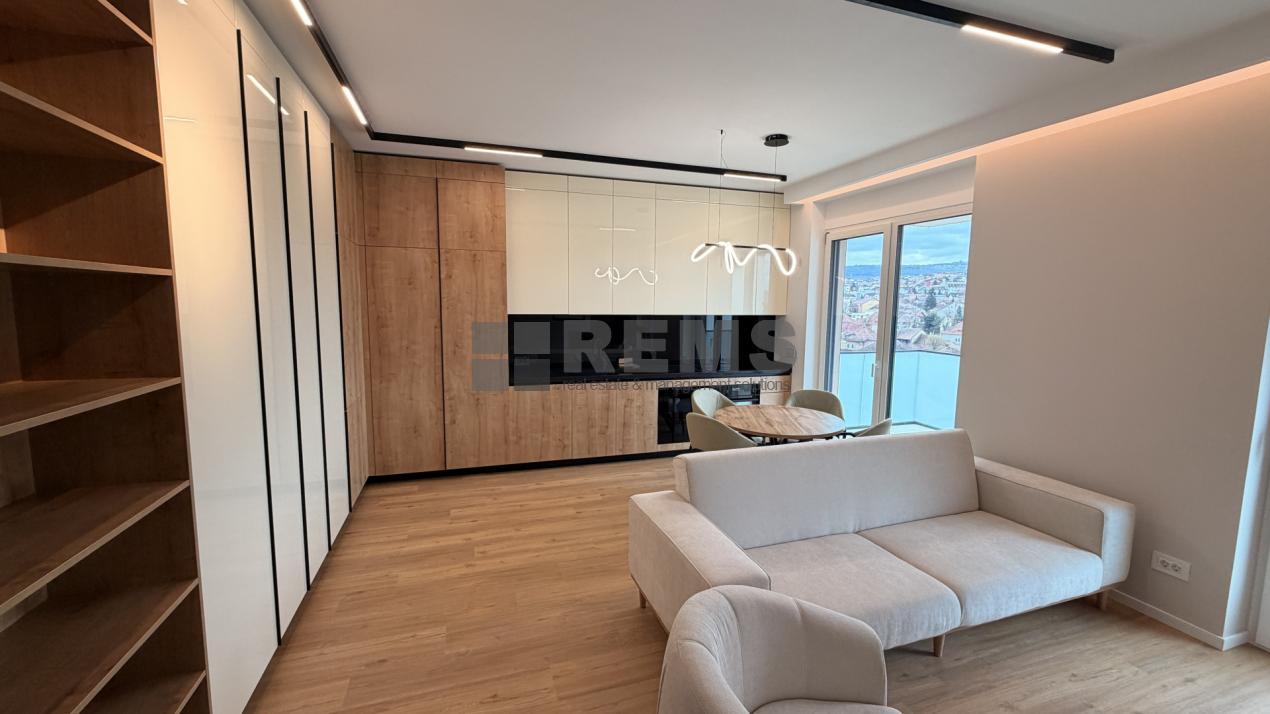 Apartament de inchiriat in Gheorgheni la 1900 EURO ID: P8609