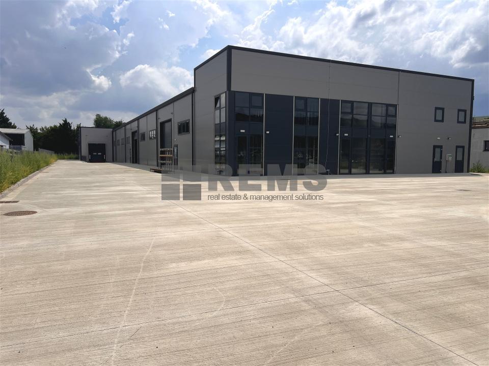 Spatiu industrial de inchiriat la 10700 EURO ID: P8665