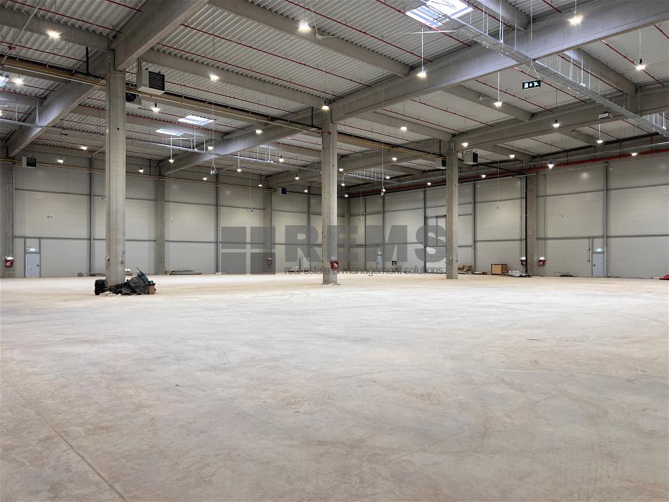 Spatiu industrial de inchiriat la 24500 EURO ID: P8669